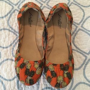 Lucky Brand Emmie flats, pineapple print